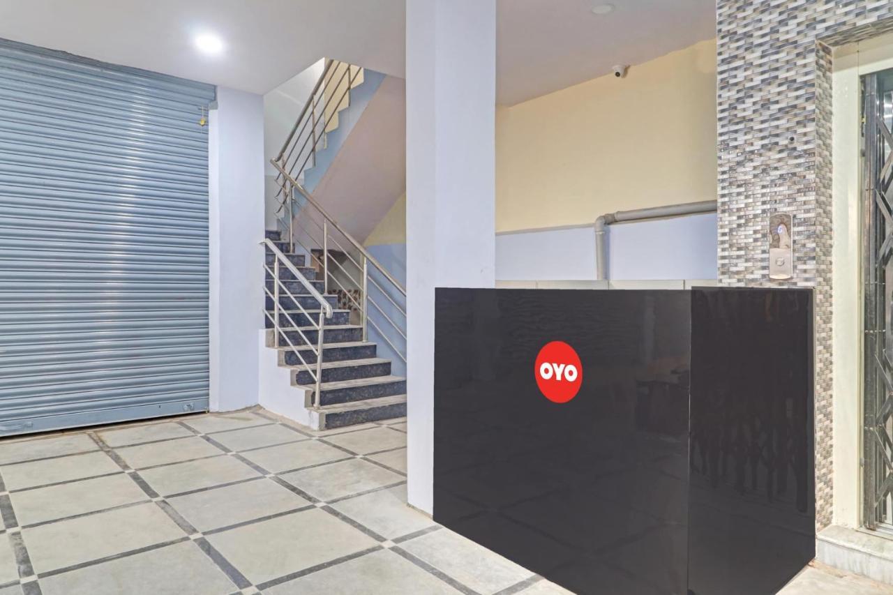 Super Hotel O Rbs Square Langer Houz Haidar Sahibguda Extérieur photo